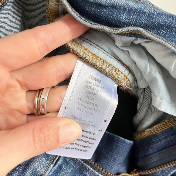 Frame Le Skinny de Jeanne in Alla Wash - Picture 9 of 10